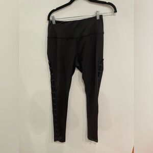 Fashion Nova Carine Distressed Leggings Size Large Black Womens Yoga Pants